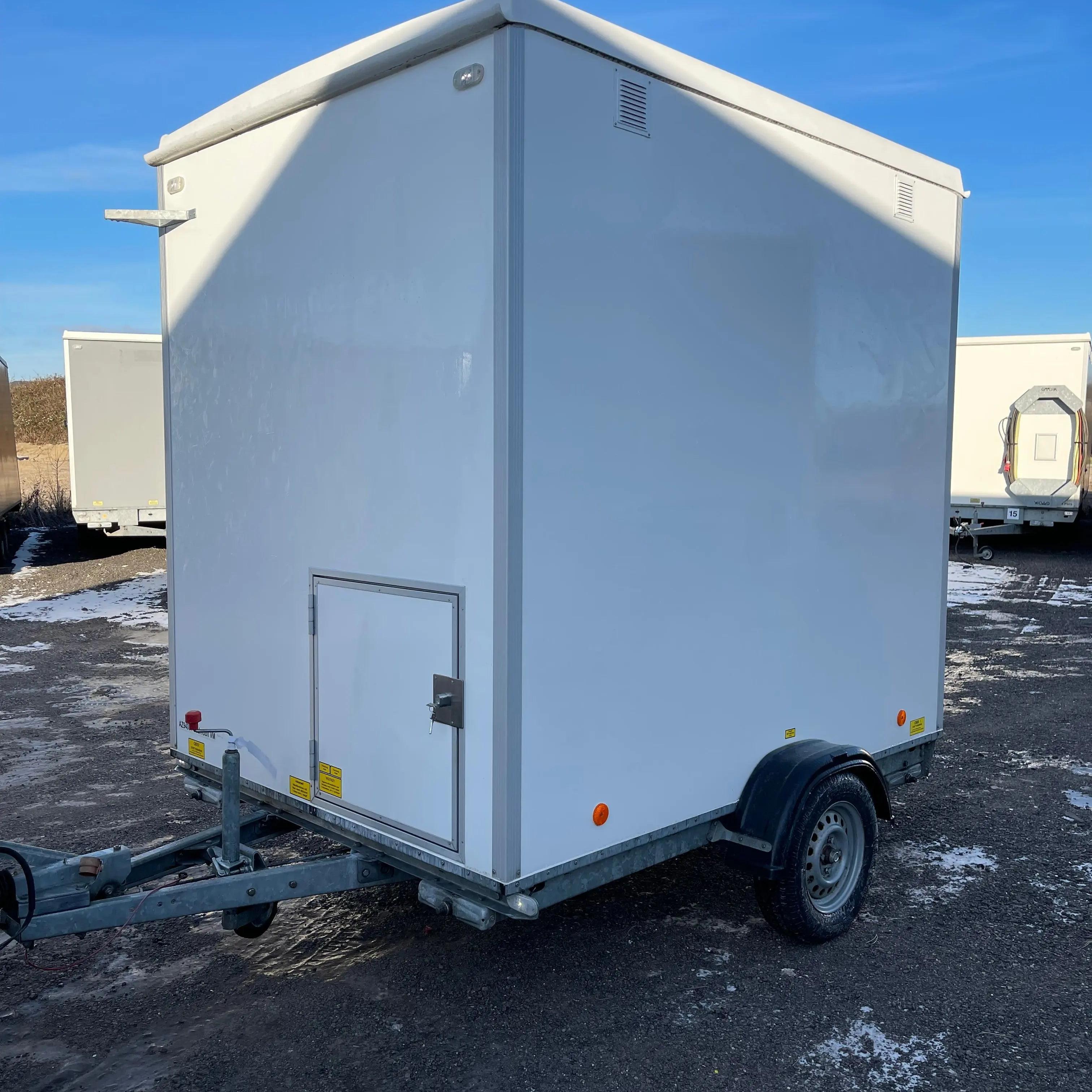 Salernis- og baðvagn 240 – með kvarnsalerni