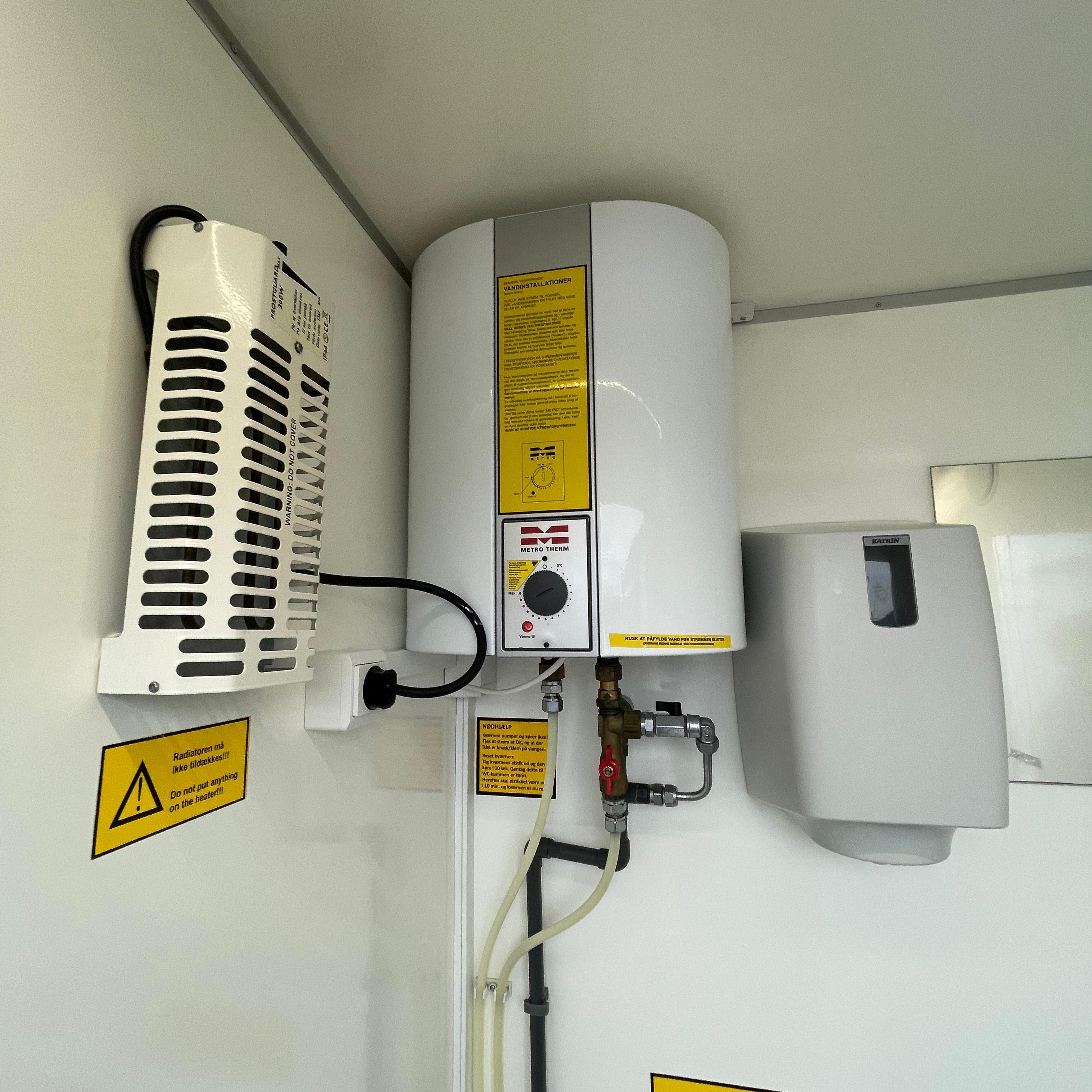 Aðstöðuvagn 4 manna (skrifstofu- og starfsmannavagn) – Scanvogn Type 320